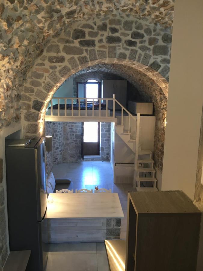 Elata Stone House Villa Exterior photo