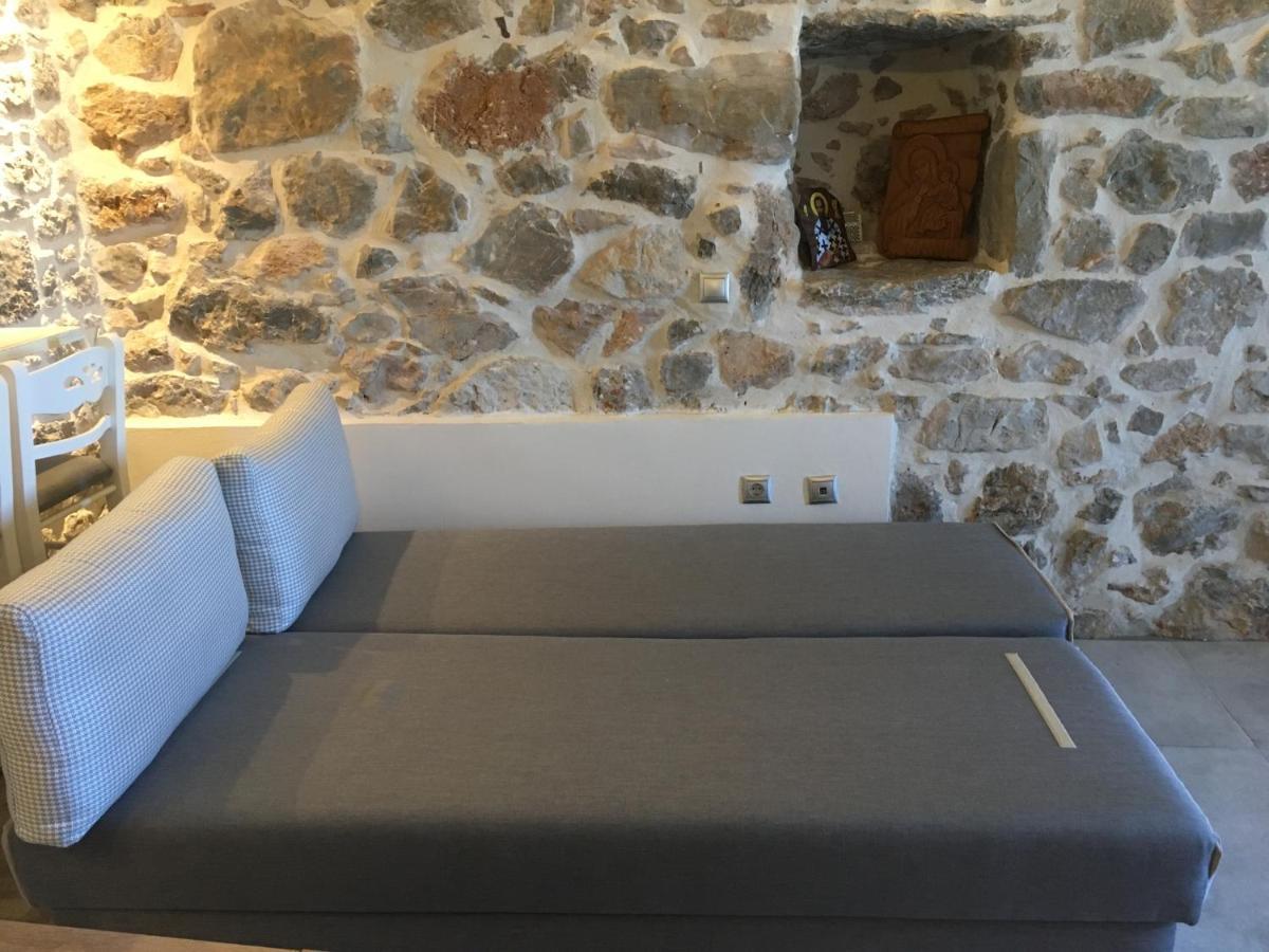 Elata Stone House Villa Exterior photo